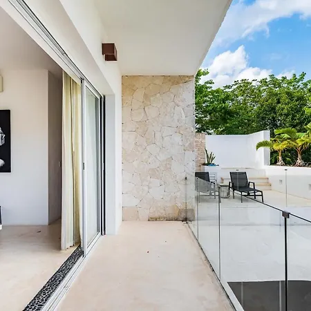 Villa Ek'balam & Flamingo, Luxury Villas, Private Pool, Private Garden, Jacuzzi, 24h Security Tulum