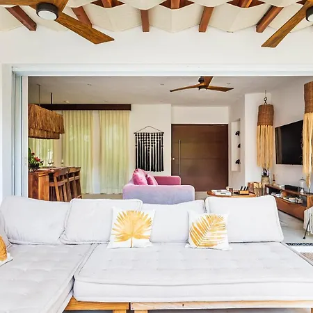 Villa Ek'balam & Flamingo, Luxury Villas, Private Pool, Private Garden, Jacuzzi, 24h Security Tulum