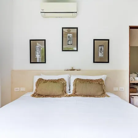 Ek'balam & Flamingo, Luxury Villas, Private Pool, Private Garden, Jacuzzi, 24h Security