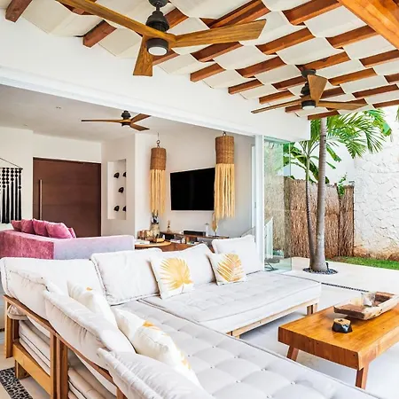 Ek'balam & Flamingo, Luxury Villas, Private Pool, Private Garden, Jacuzzi, 24h Security Villa Tulum