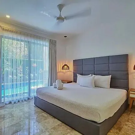 Brand-new With Swimming Pool And Gym Tulum