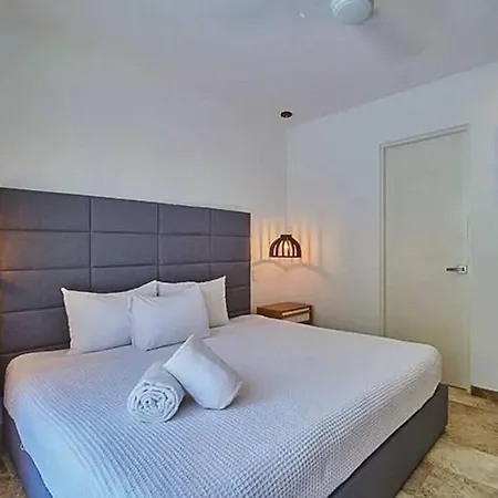 Brand-new With Swimming Pool And Gym Apartment