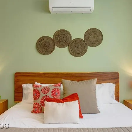 Apartment Stylish Rooftop With Pool & Jungle View In - Palalma 31