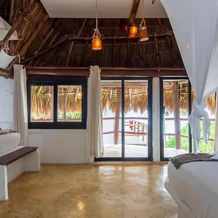 Casa Aakbal - Luxury Front Villa *