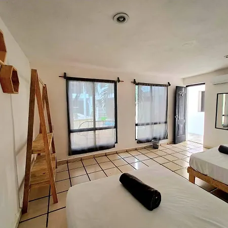 Casa Caamal Pensión