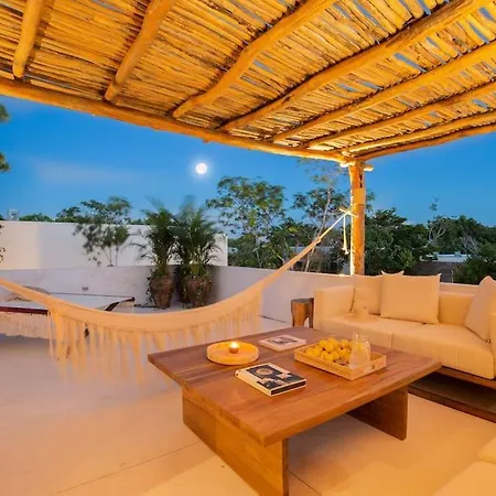 La Privada Villa, Aldea Zama, Villa