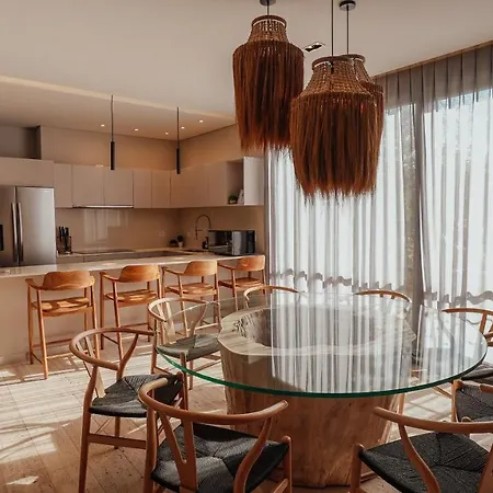 Apartment Luxurious And Mystical 2br Flat With Pool View *