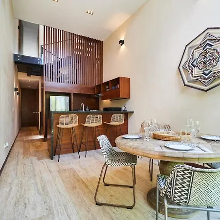 D4 Bungalows Modern 2 Bd In *