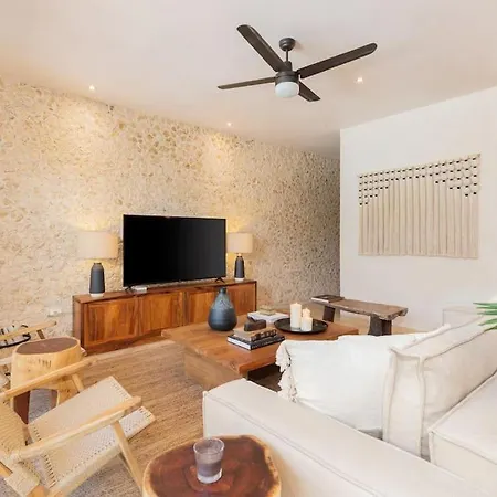 Villa La Privada Villa, Aldea Zama, *