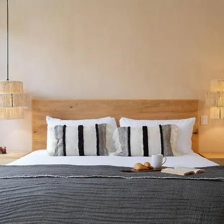 Lujoso Departamento Boho-chic Con Alberca Privada