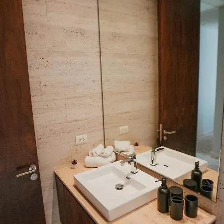 Apartment Luxurious And Mystical 2br Flat With Pool View