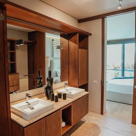 Apartment Luxurious And Mystical 2br Flat With Pool View *