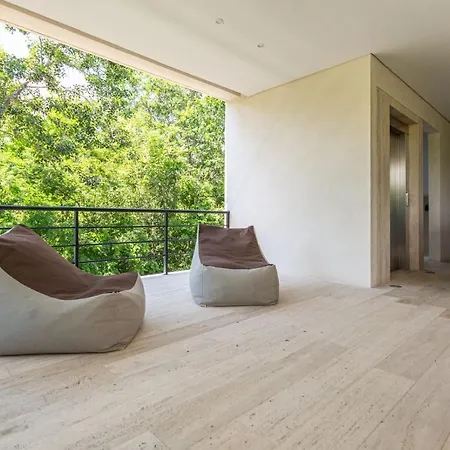 Luxurious And Mystical 2br Flat With Pool View Apartment