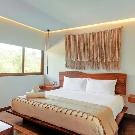 Nature-chic Private Terrace & Pool Yoga Tower