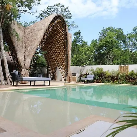 Amartulum Penthouse W Private Pool & Jacuzzi In *