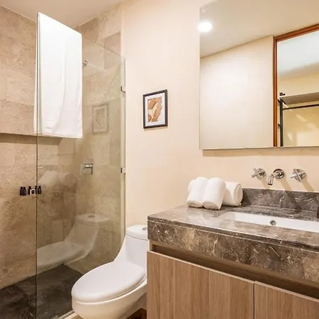 Kuukum Hotel 4*