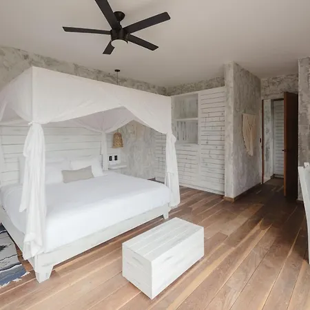 Kai Hotel 4*