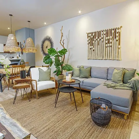 Apartment Paramar Viva En Aldea Zama