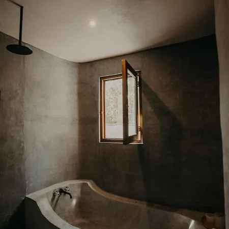 Hotel Astra