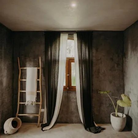 Hotel Astra