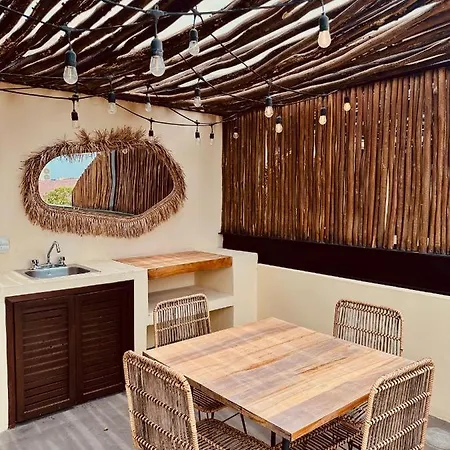 Kuukum Hotel 4*