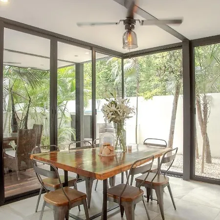 Deluxe Holiday In - Private Pool Gym Holiday home Tulum