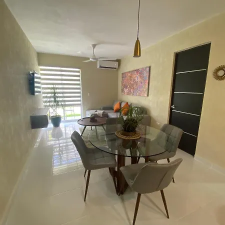 Tangerine House: Pools, Zamna, Wi-fi, Cenote Tulum