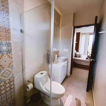 Dk32 15 Min To Jungle *pool *gym Apartment *