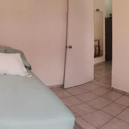 Rufoshousetulum Apartamento *