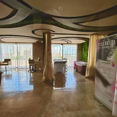Apartment At Menesse