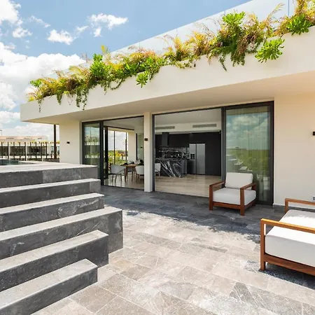 Mistiq Temple I Apartment
