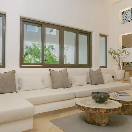 Villa 8 Bedroom Luxury With Private Chef Included Tulum