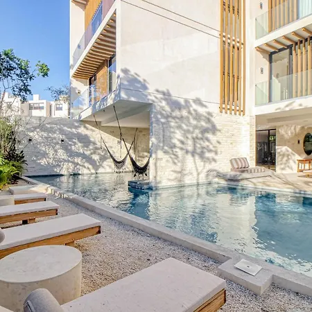 Pure 102 Apartment *