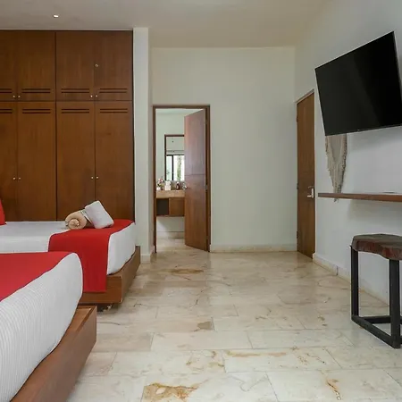 Villa Spectacular 4br Style With Concierge And Secluded Pool Tulum
