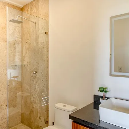 Escape To The Sun At Villas Jardin Caracol 1 Ph Apartment *