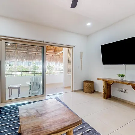 Amongst The Palms At Real Zama 302 Apartment