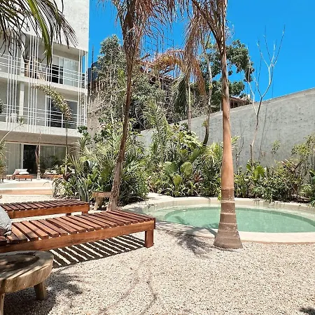 Hotel Jungle Chic 301