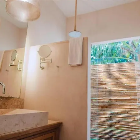 Hacienda 4 Bedrooms In Holiday home