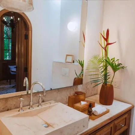 Hacienda 4 Bedrooms In Tulum