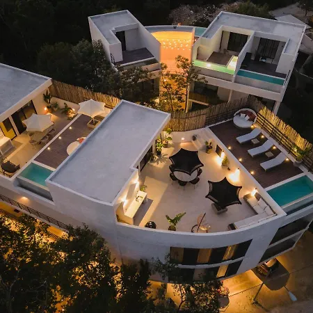 High-end Penthouse In With Private Sun Roof & Plunge Pool