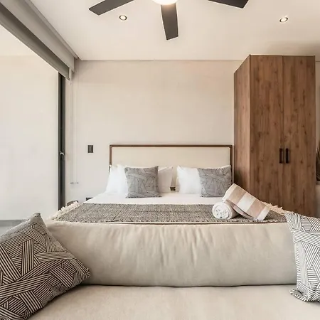 Chaac Studio With Pool & Jacuzzi Apartment *