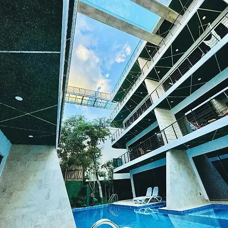 Plunge Pool And Swim-up - Aldea Zama Apartment
