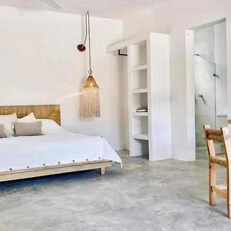 Cozy Studio In La Veleta Apartment