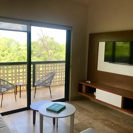 Hideaway With Penthouse Pool And Jungle Tulum