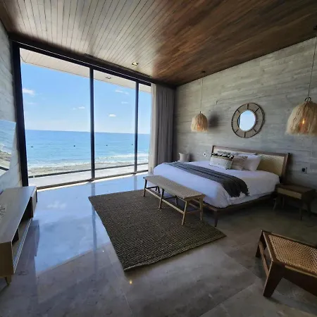 Brand New Beachfront Staff Included * Tulum