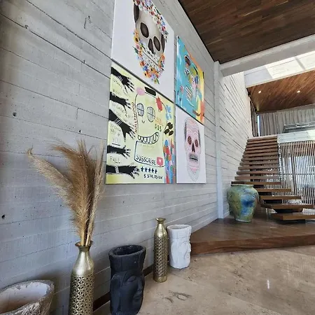 Brand New Beachfront Staff Included