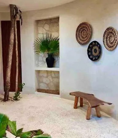 Villa Casa Kuk, Stylish, At 5 Min, Pool, Concierge