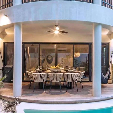 Casa Kuk, Stylish, At 5 Min, Pool, Concierge Villa Tulum