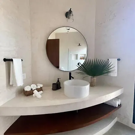 Casa Kuk, Stylish, At 5 Min, Pool, Concierge