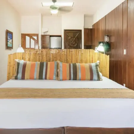 Retiro Maya Suites Hotel